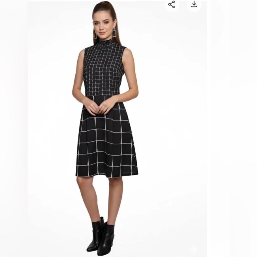 Who What Wear Black and White Grid Midi Dress- size XS